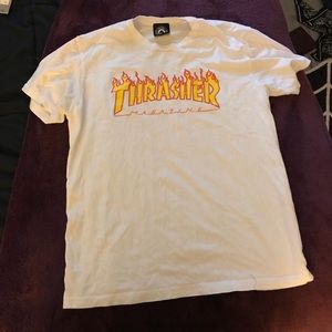 thrasher t-shirt